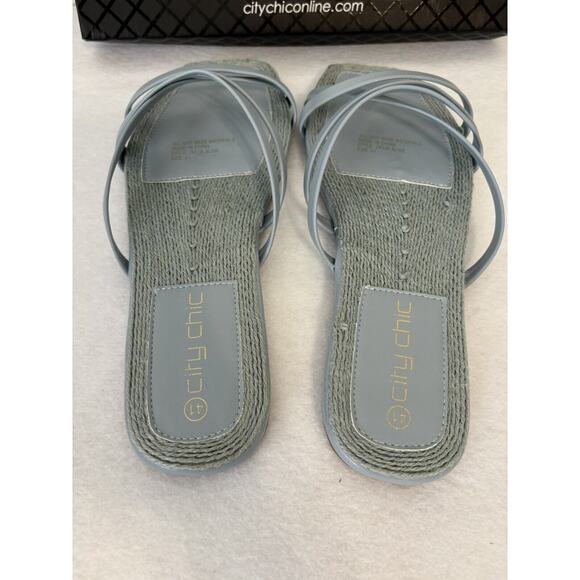 City Chic Sandals Women's 10 Light Blue Delia Slides Strappy Summer New in Box - Picture 4 of 7